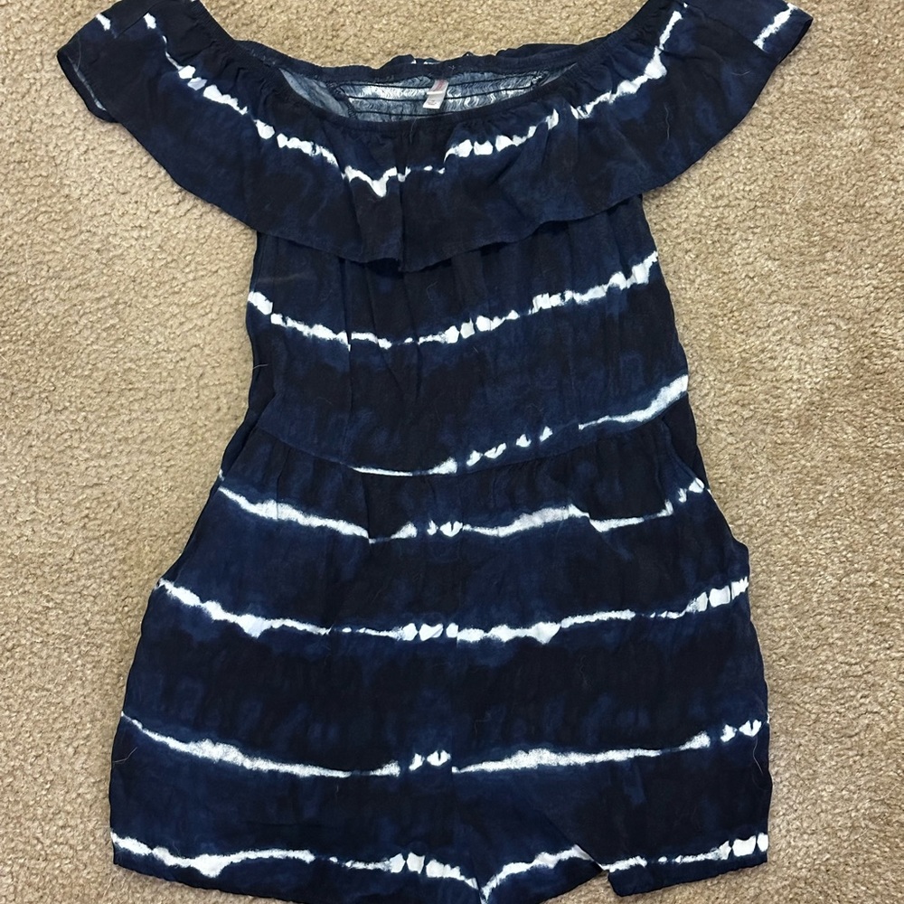 Strapless romper with pockets